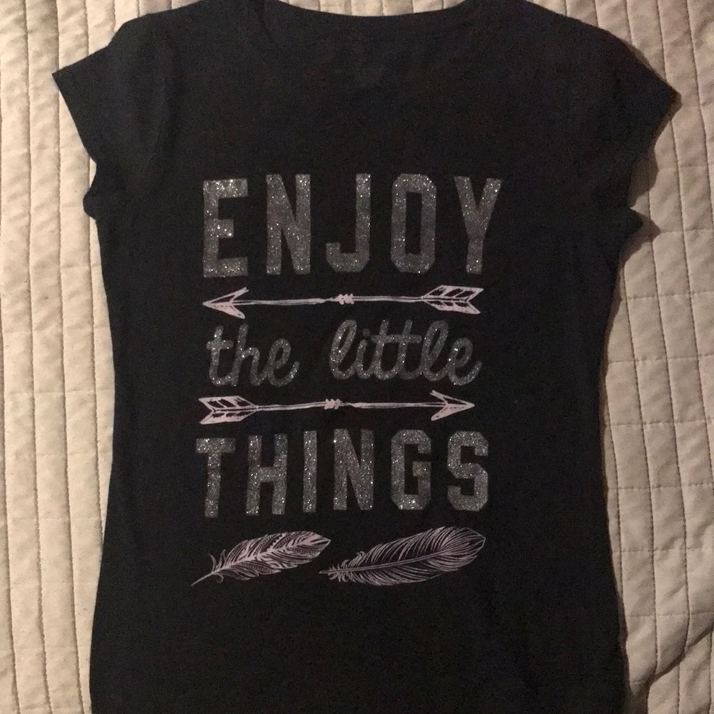 Black Girls Shirt size (10/12)